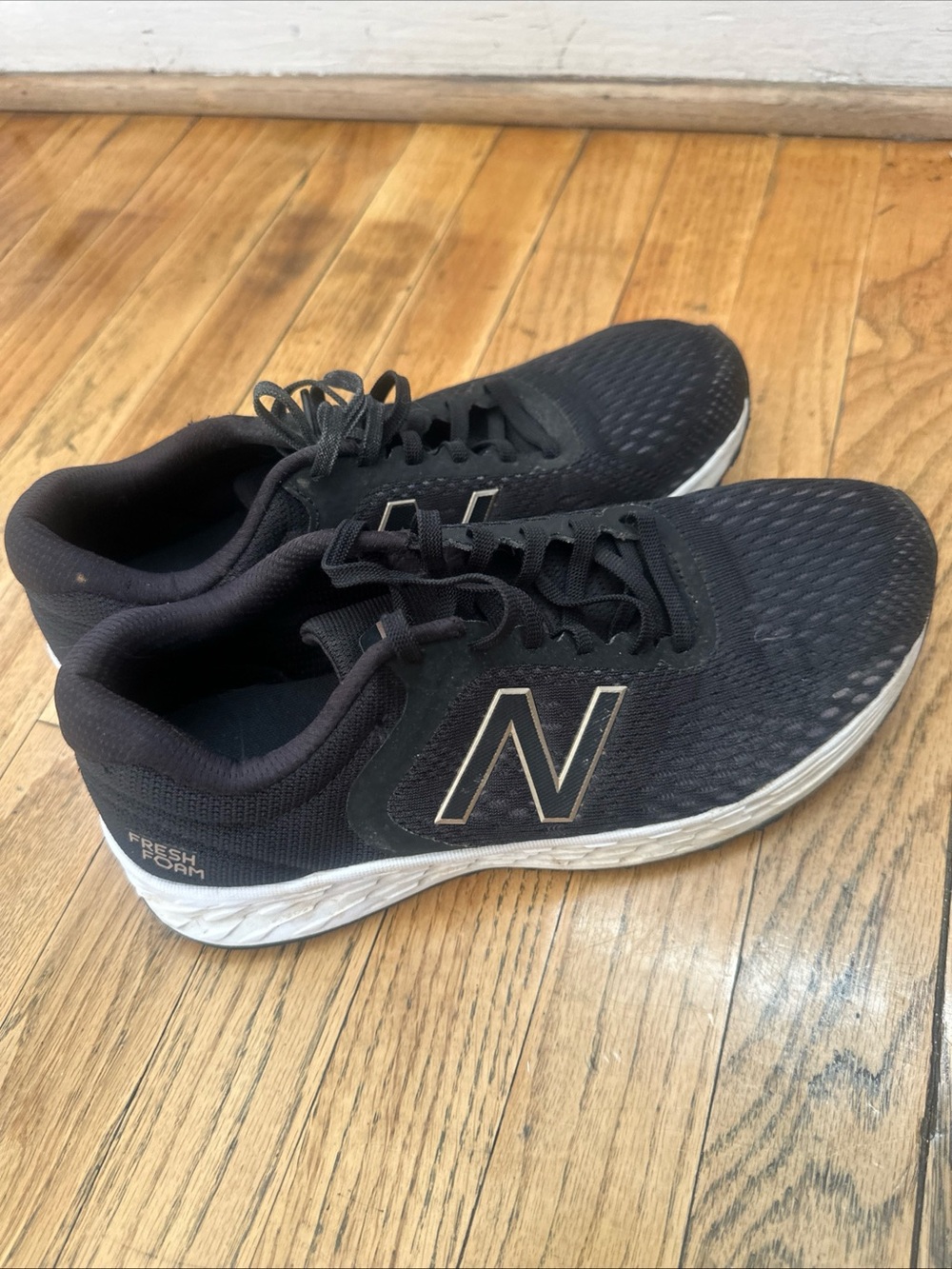 New Balance Women’s Black Athletic Fresh Foam Running Shoes with White Midsole